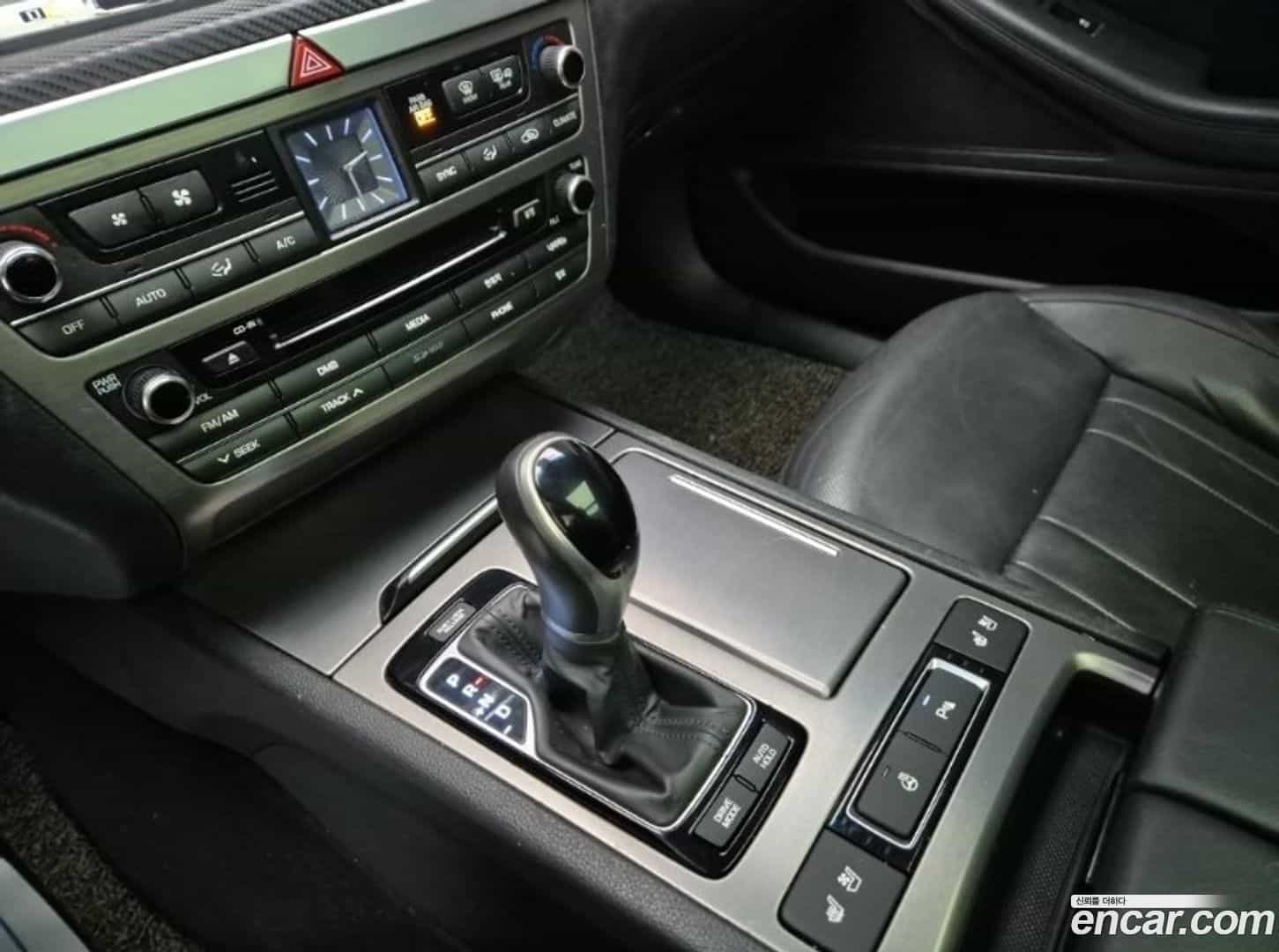 Genesis Hyundai 2016.2-INNER-008