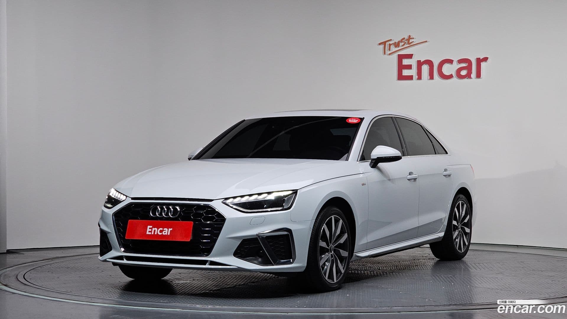 Main__Slider__Photo:A4 Audi 2022.11-0