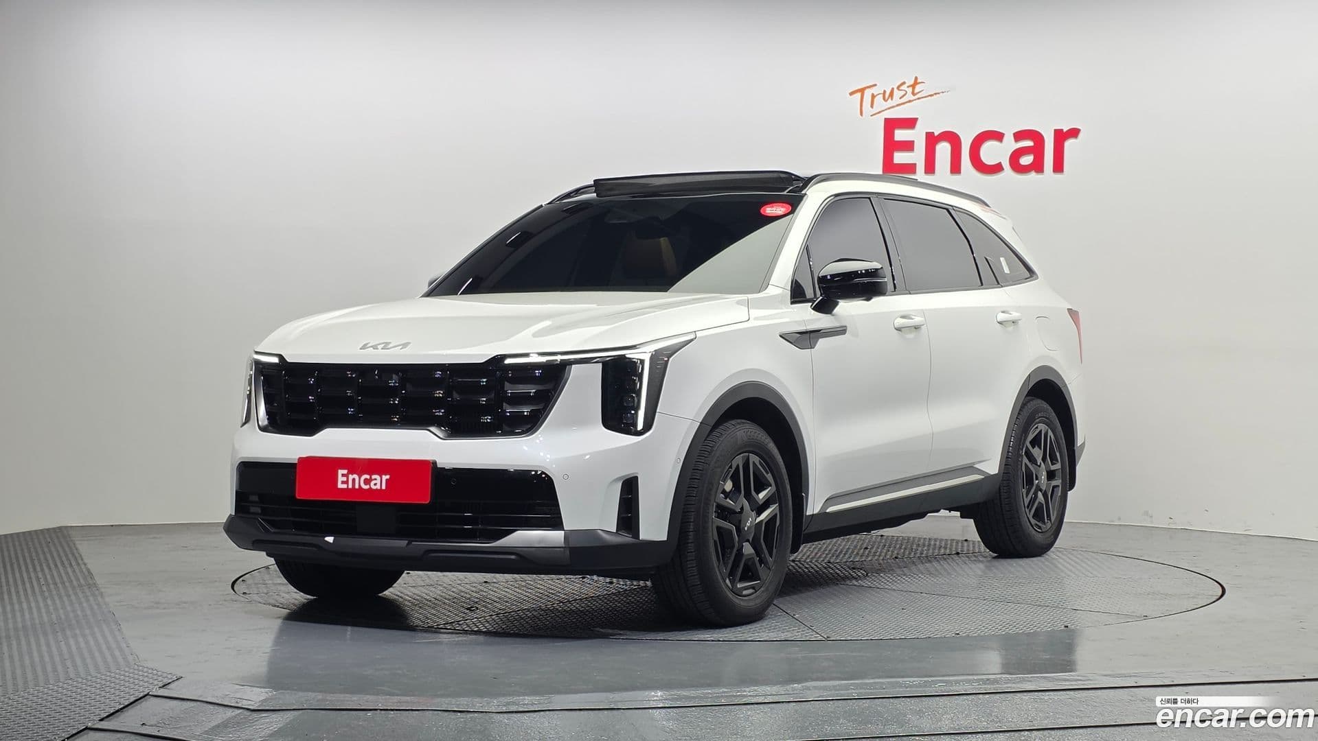 Main__Slider__Photo:Sorento Kia 2023.11-0