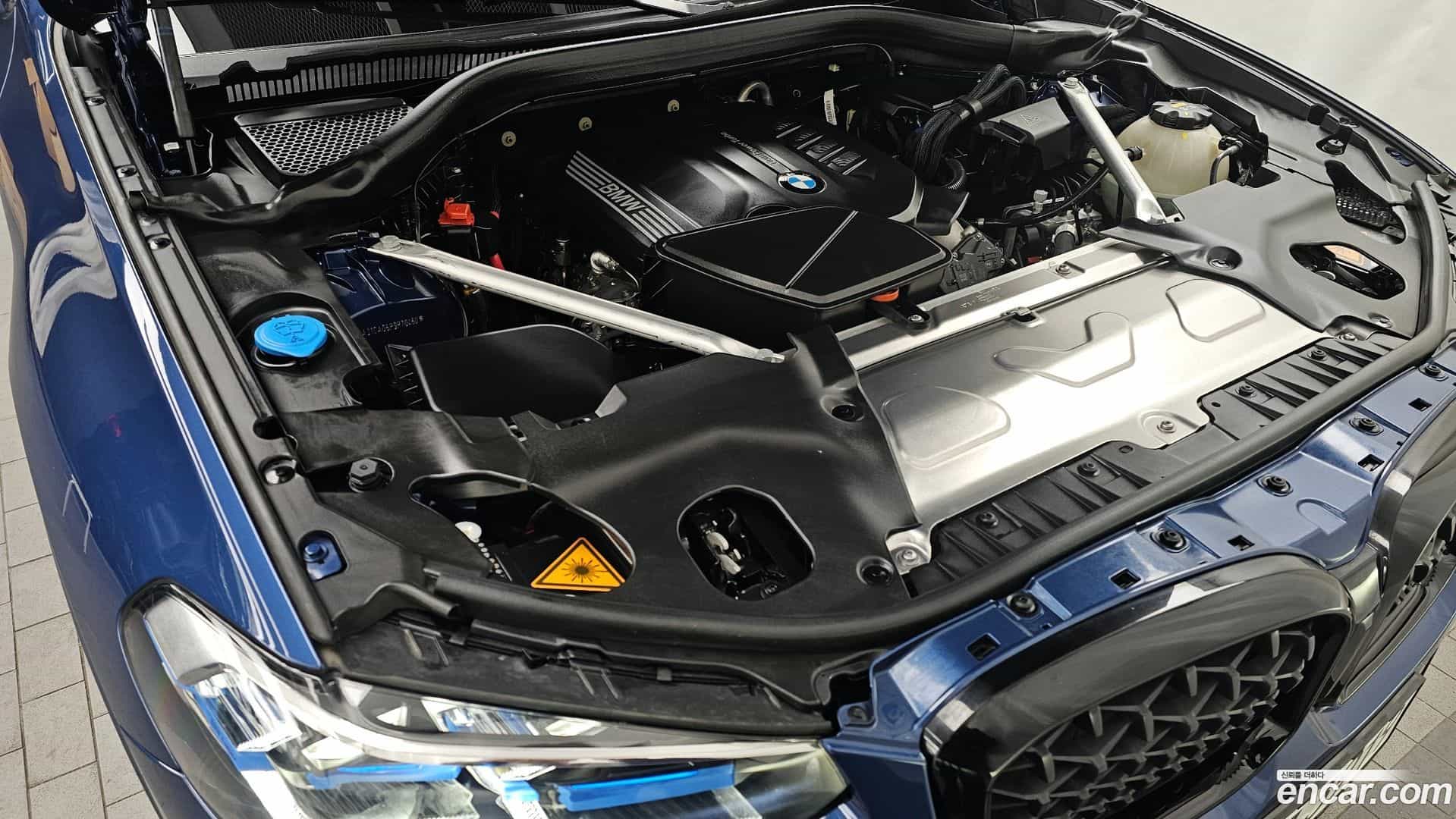 X4 BMW 2023.3-INNER-006