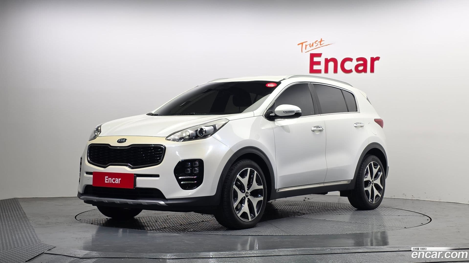Main__Slider__Photo:Sportage Kia 2017.9-0