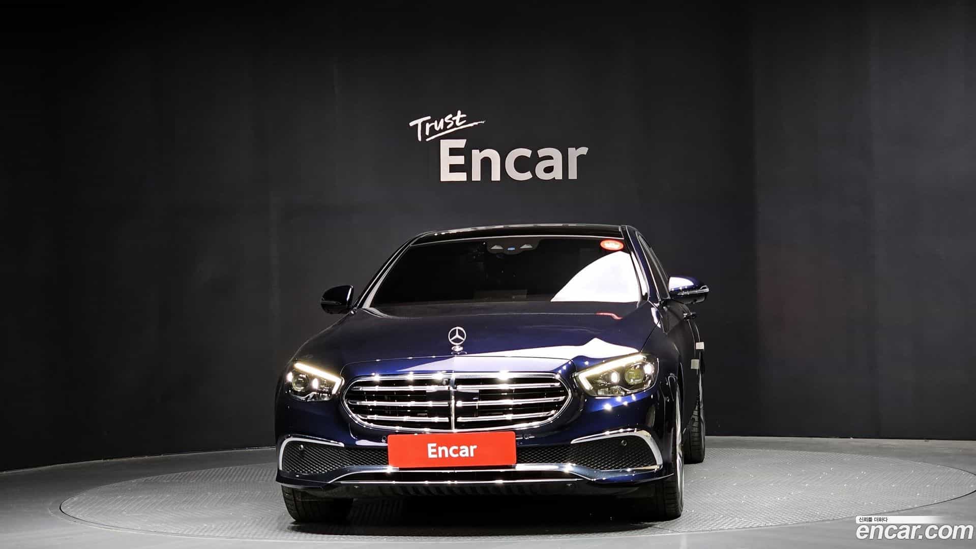 E-Class Mercedes-Benz 2023.8-OUTER-003