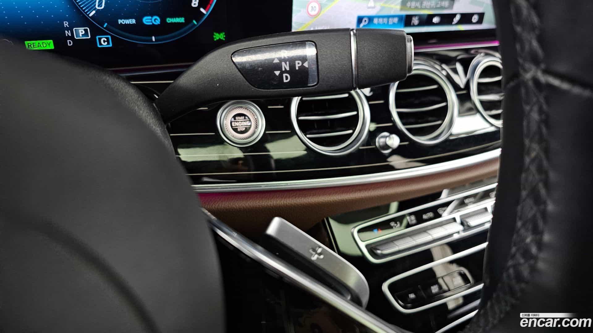 E-Class Mercedes-Benz 2023.8-INNER-009