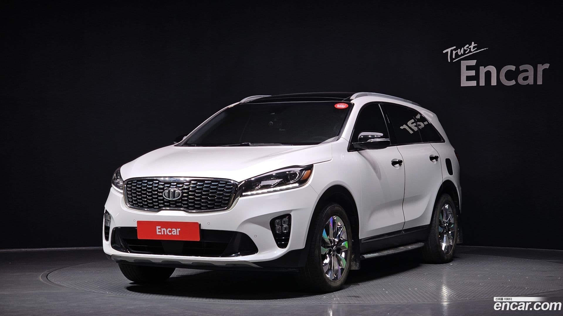 Main__Slider__Photo:Sorento Kia 2018.8-0