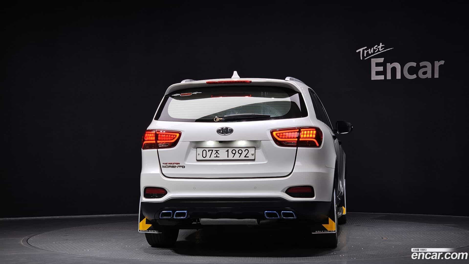 Sorento Kia 2018.8-OUTER-004