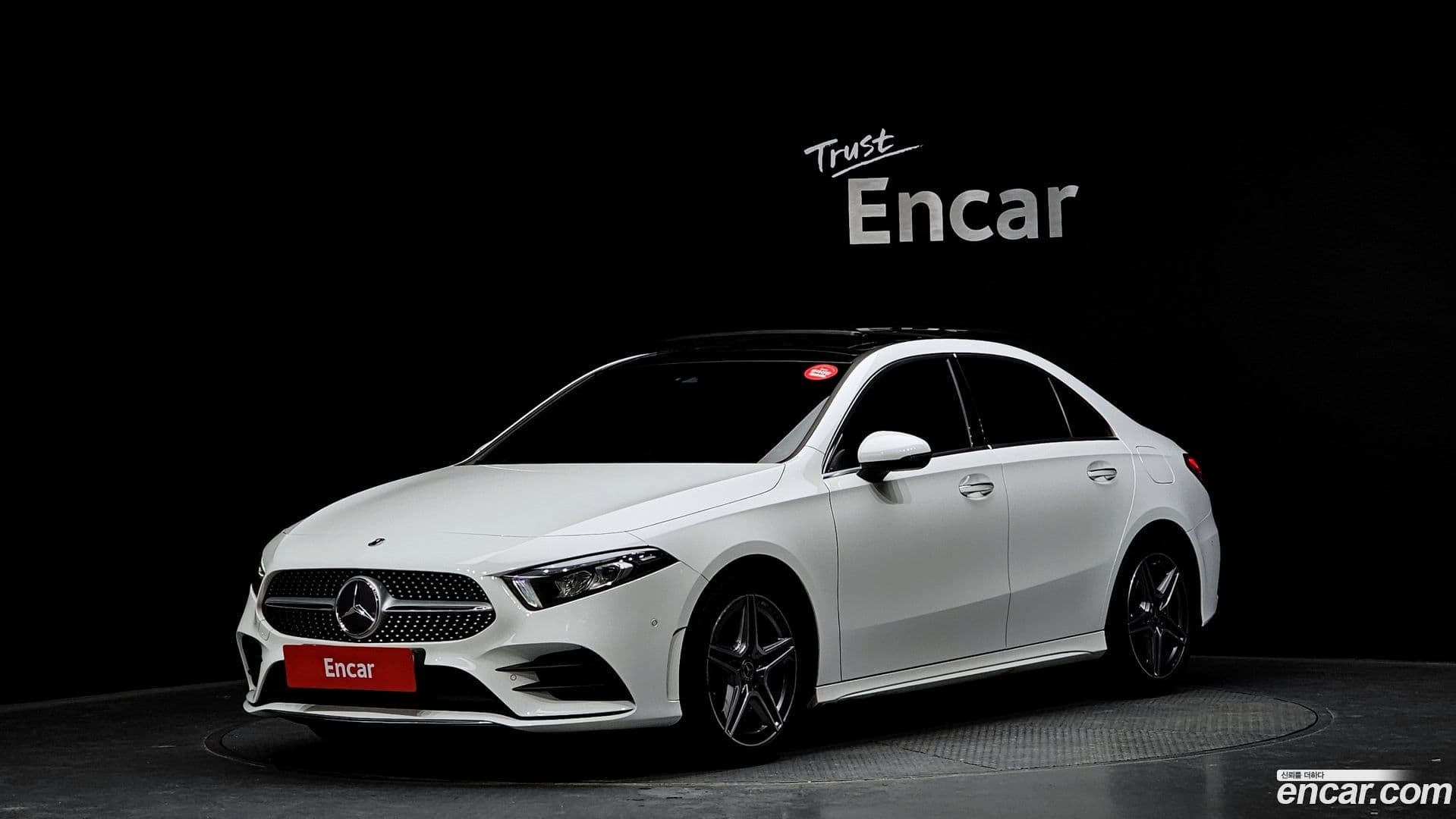 Main__Slider__Photo:A-Class Mercedes-Benz 2021.11-0