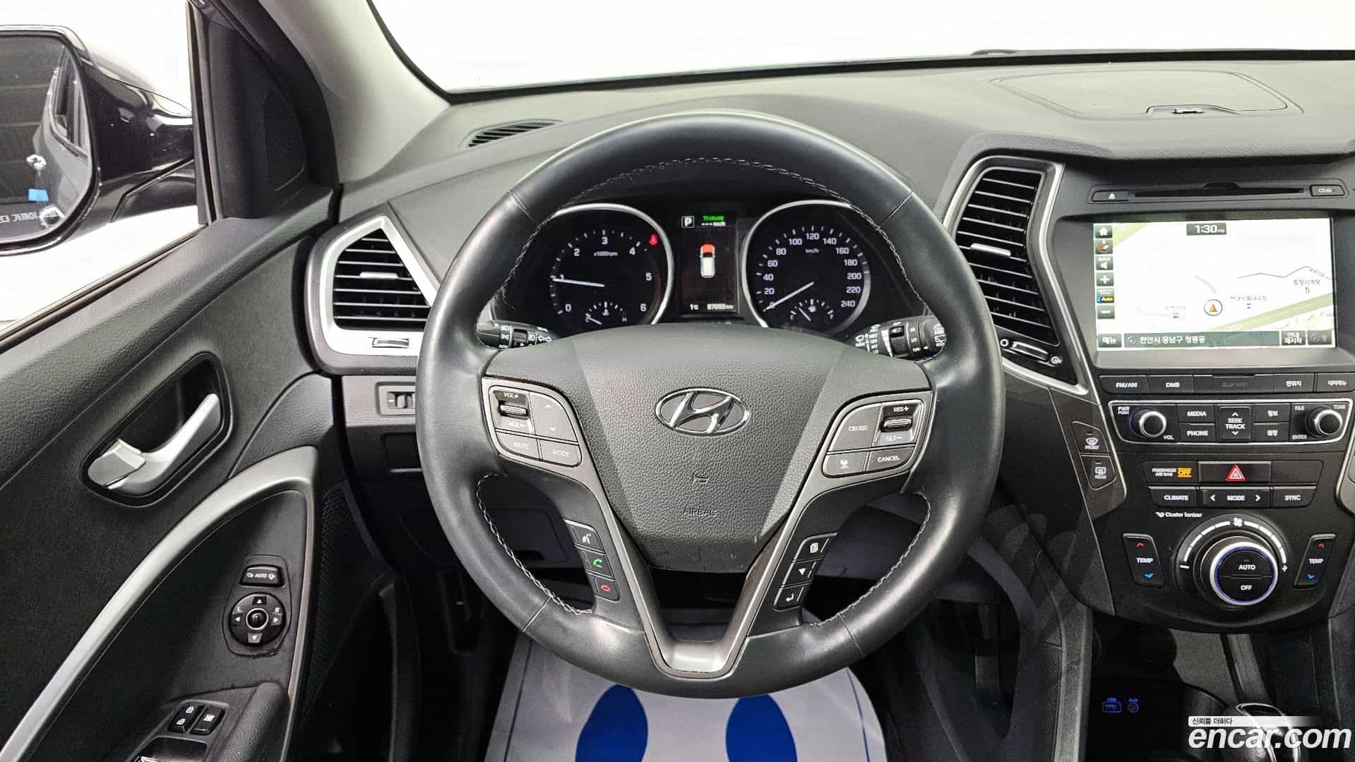 Santafe Hyundai 2017.0-OPTION-019