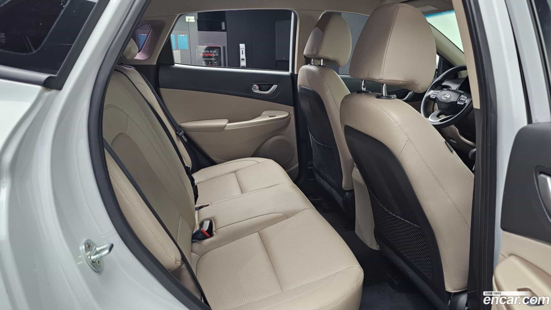 Kona Hyundai 2017.6-OPTION-016