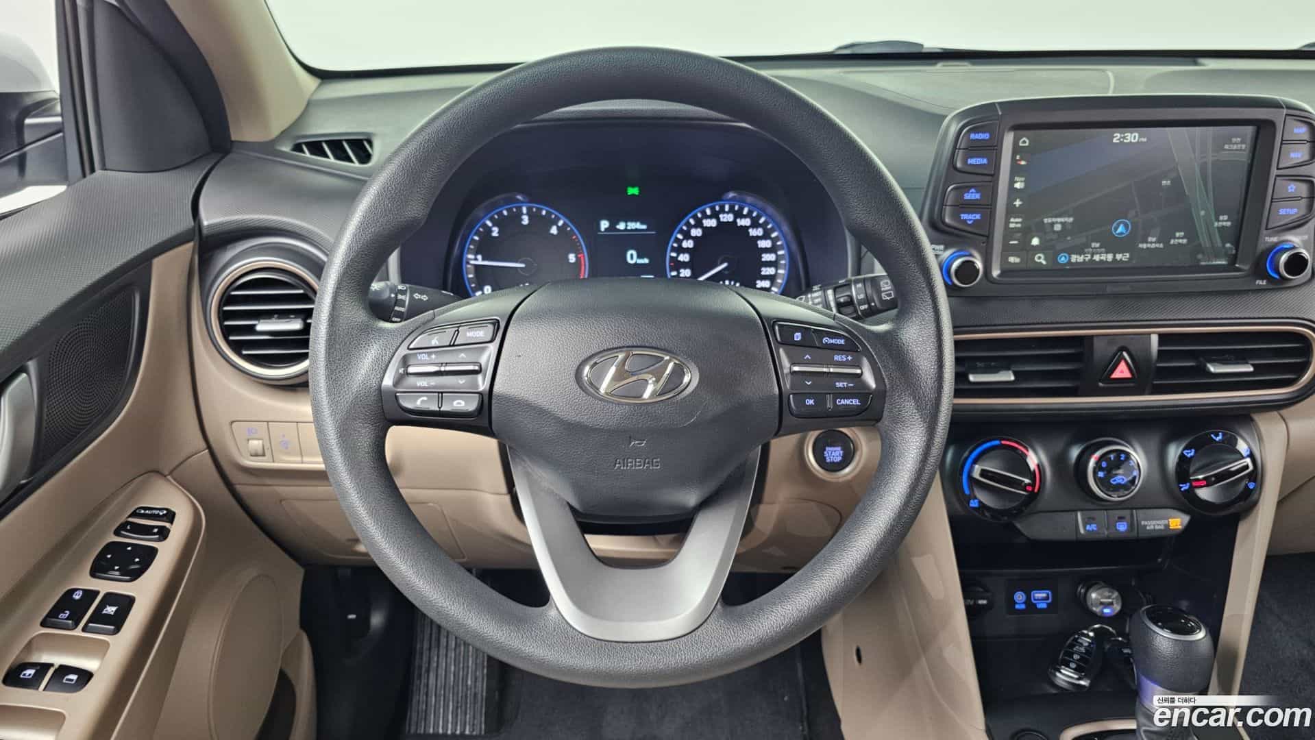 Kona Hyundai 2017.6-OPTION-017