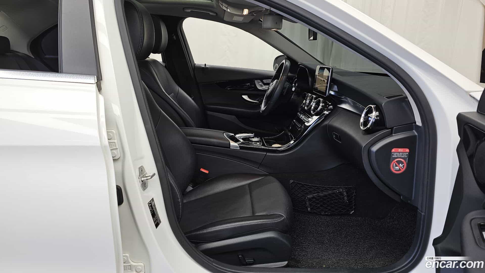 C-Class Mercedes-Benz 2015.7-OPTION-015