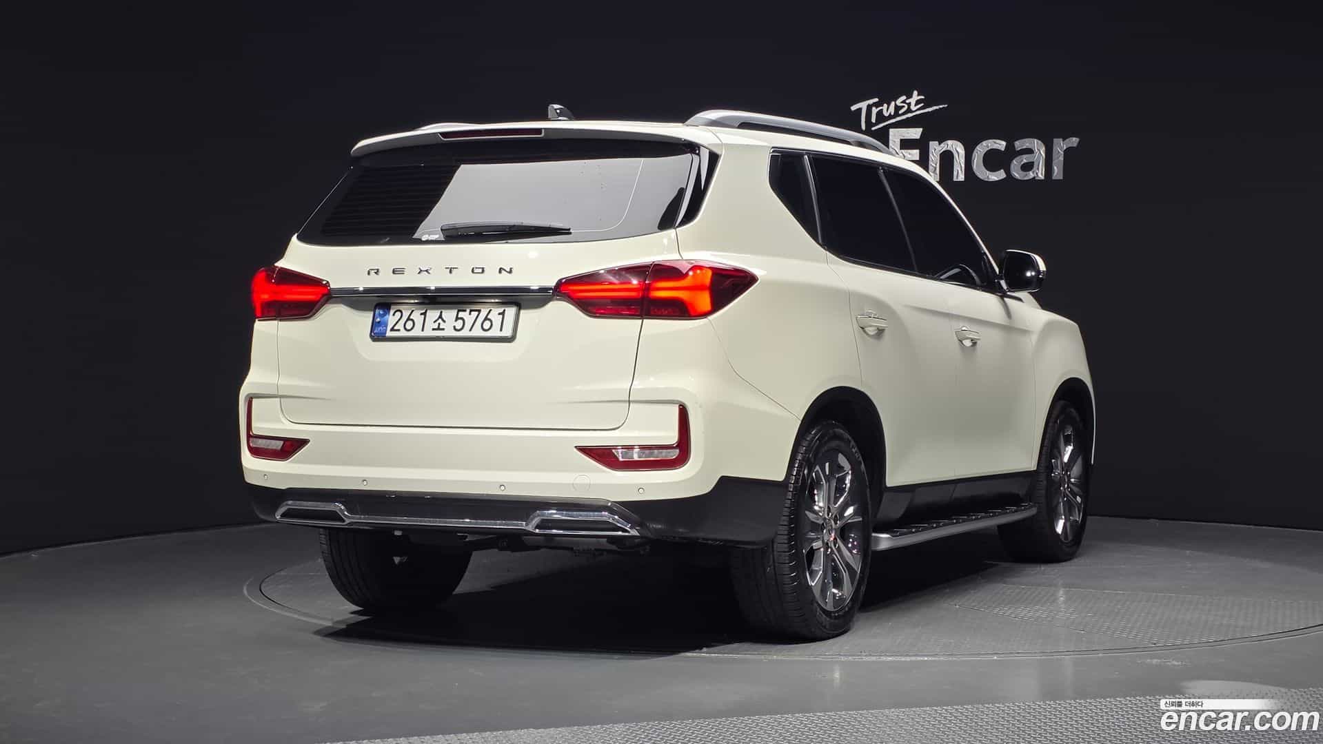 Rexton KG Mobility 2023.2-OUTER-002