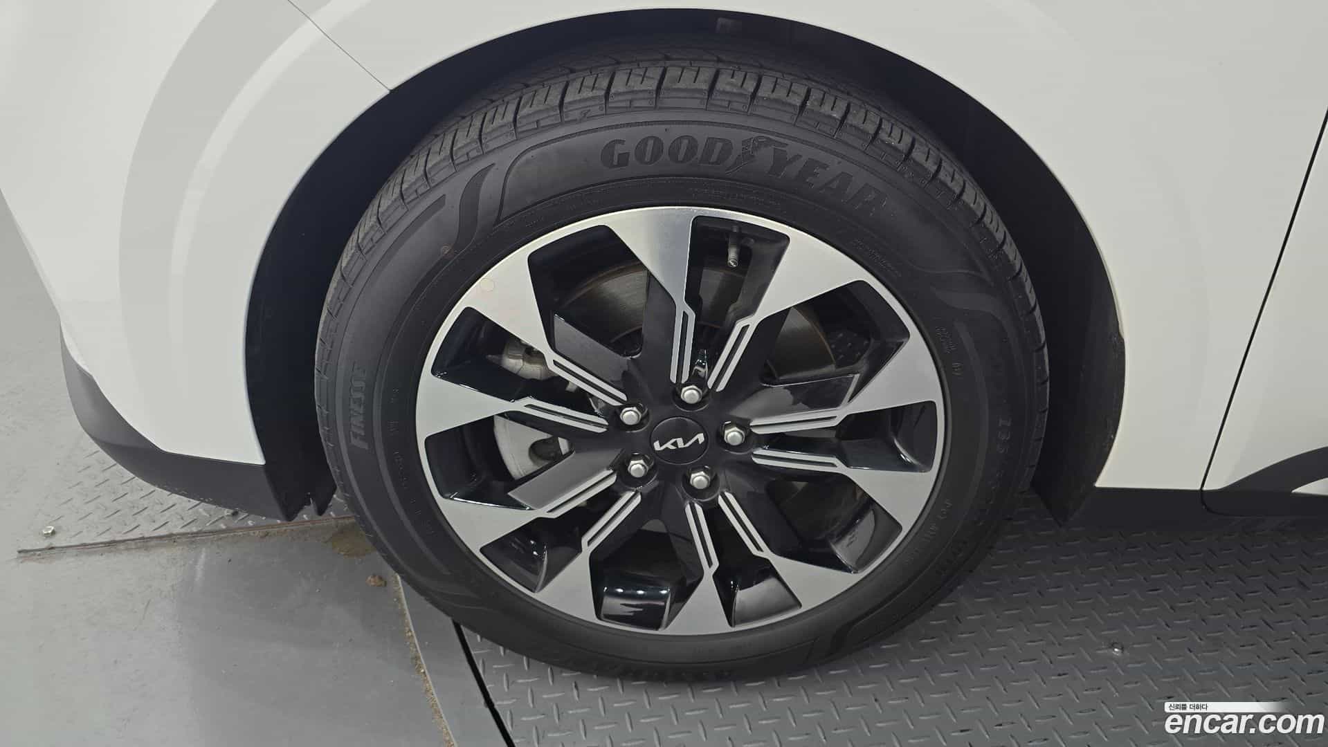 Canival Kia 2023.0-OUTER-005