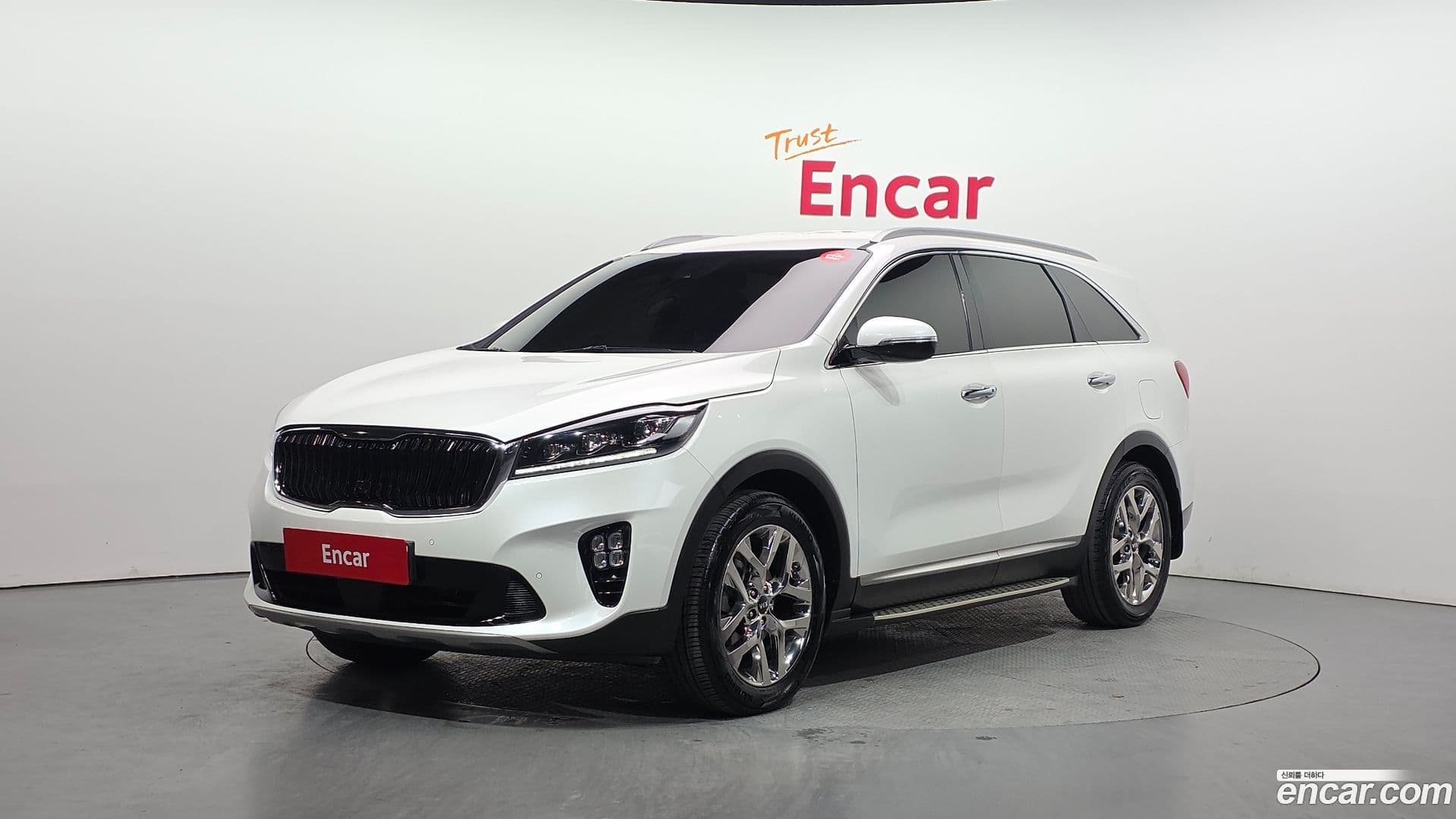 Main__Slider__Photo:Sorento Kia 2020.1-0