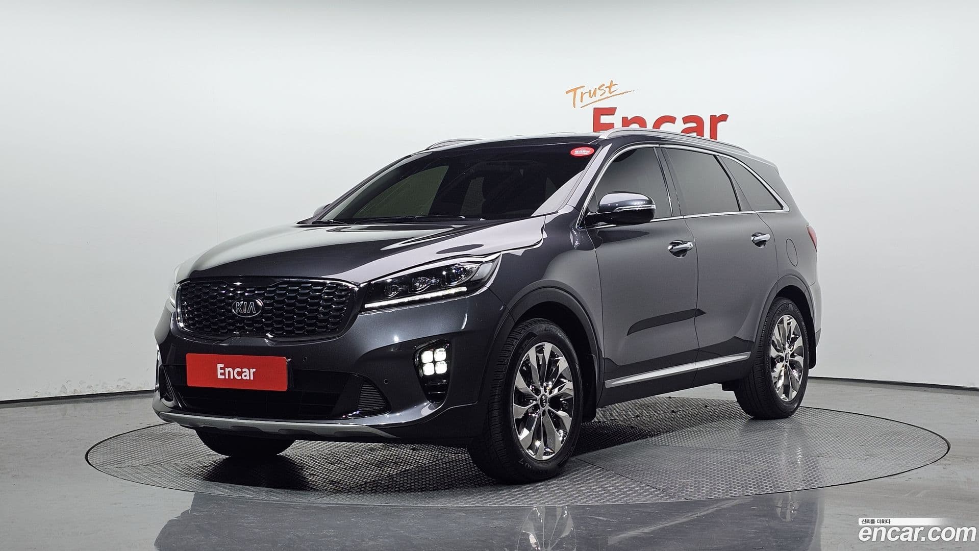 Main__Slider__Photo:Sorento Kia 2017.10-0