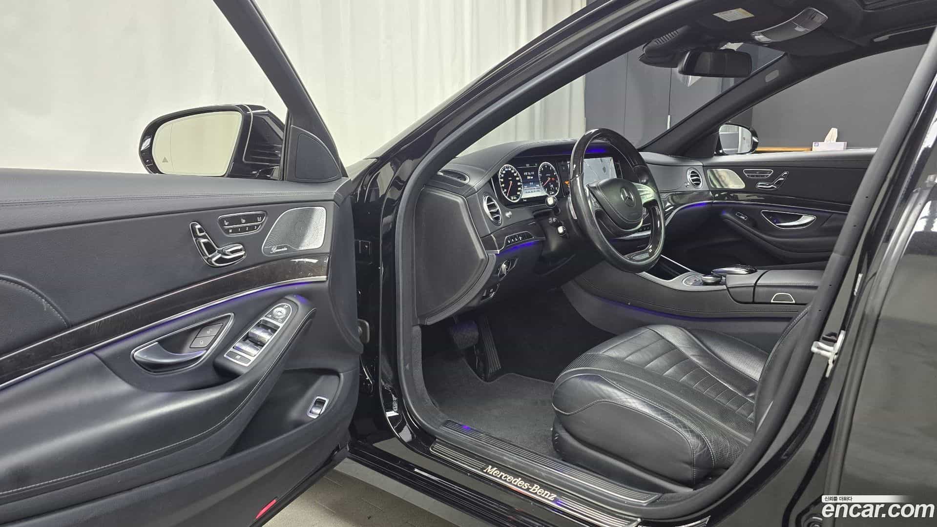 S-Class Mercedes-Benz 2017.5-INNER-010