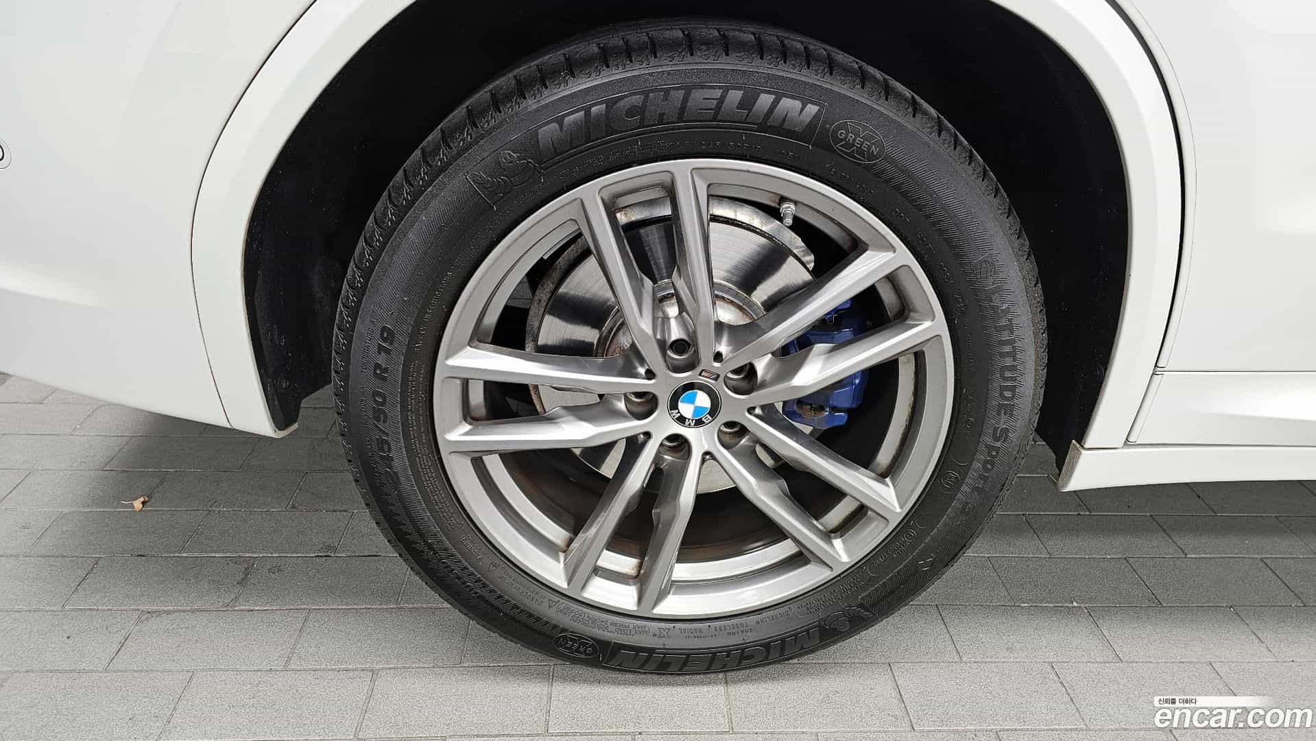 X3 BMW 2021.4-OUTER-005