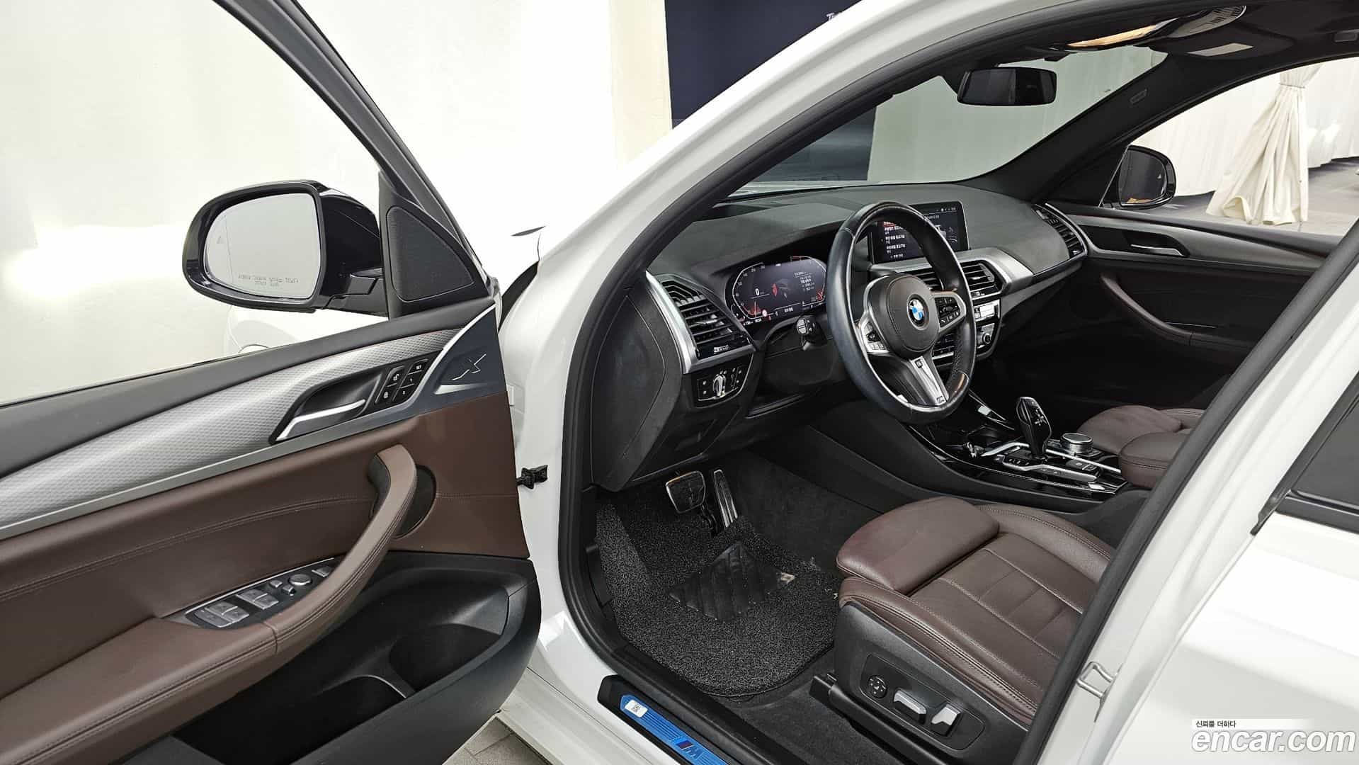 X3 BMW 2021.4-INNER-010