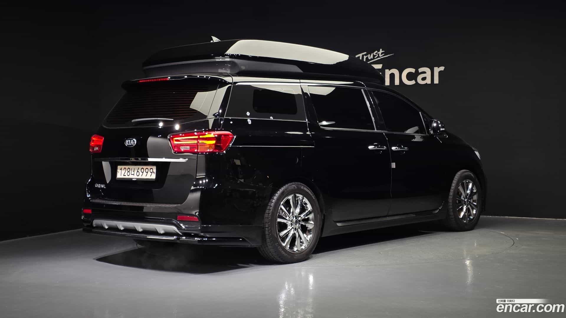 Canival Kia 2019.10-OUTER-002