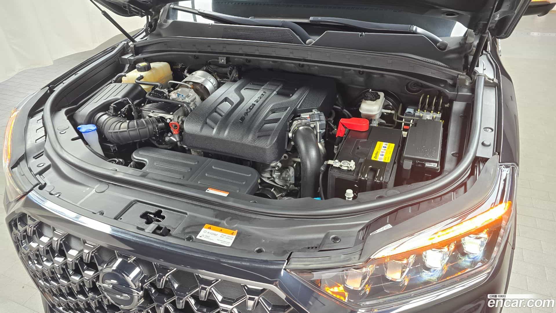 Rexton KG Mobility 2022.10-INNER-006