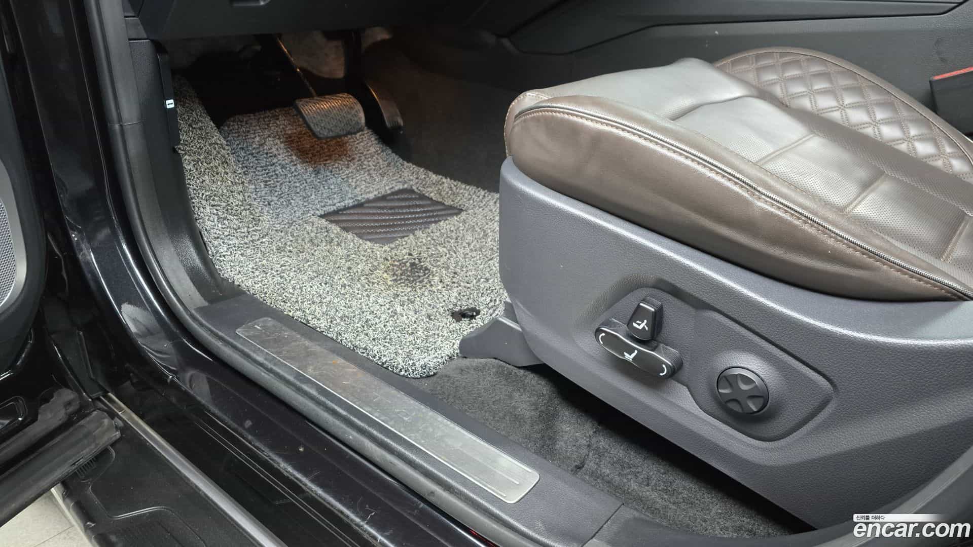 Rexton KG Mobility 2022.10-OPTION-022