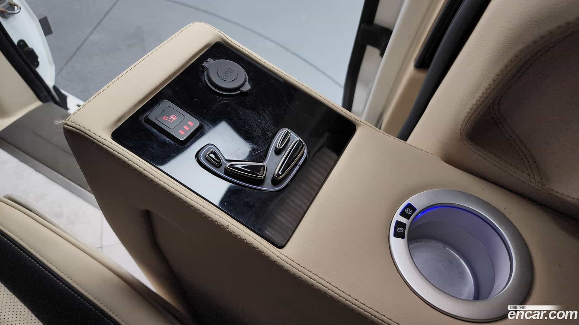 Canival Kia 2020.10-OPTION-023