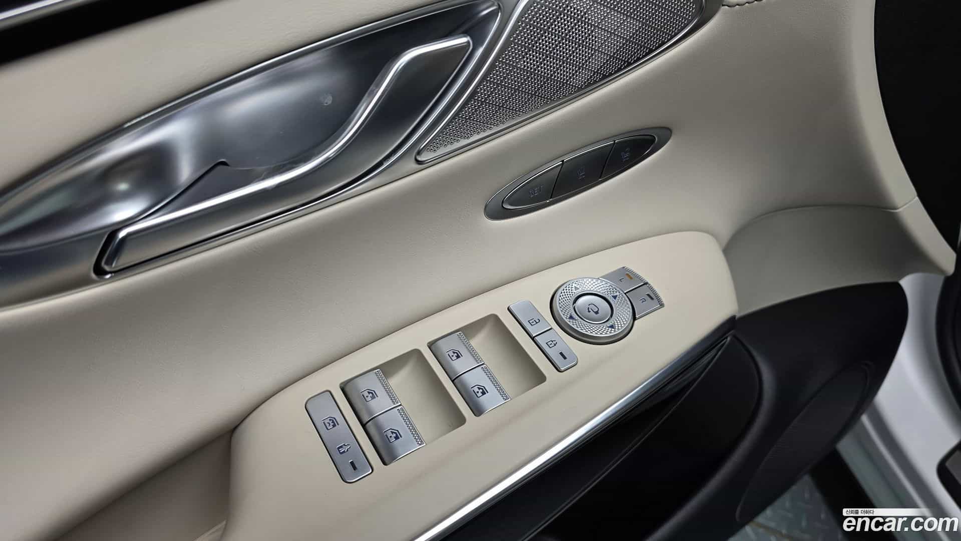 GV70 Genesis 2023.10-OPTION-022