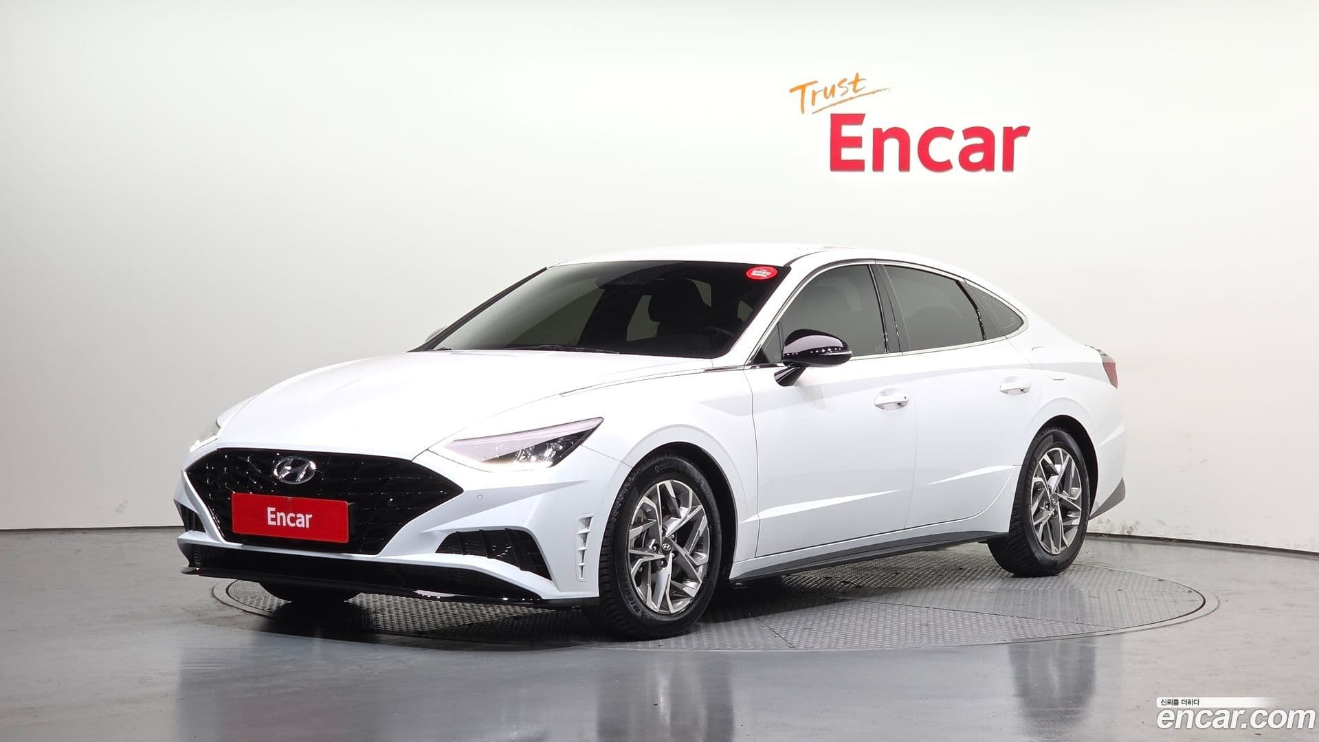 Main__Slider__Photo:Sonata Hyundai 2021.8-0
