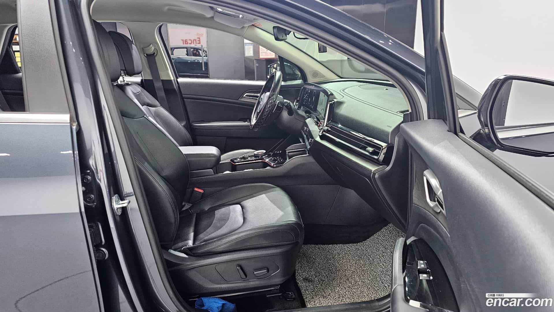 Sportage Kia 2022.4-INNER-010