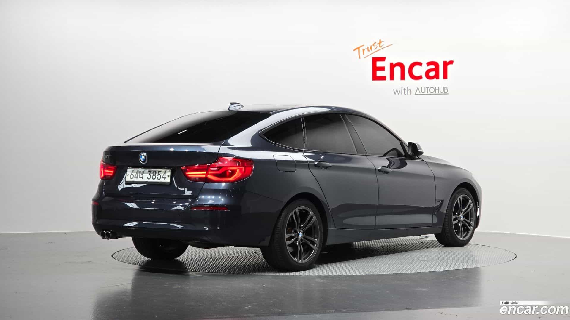 Gran Turismo BMW 2018.11-OUTER-002