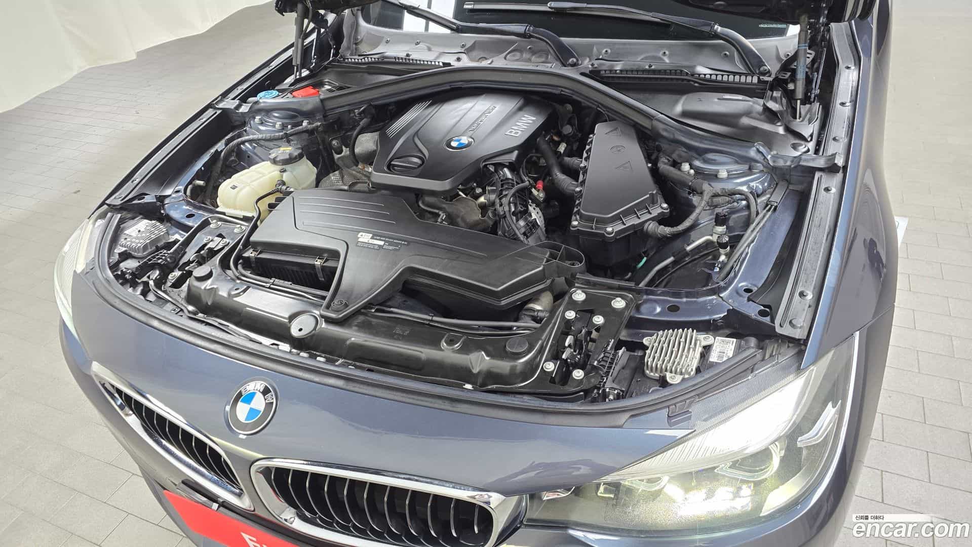 Gran Turismo BMW 2018.11-INNER-006