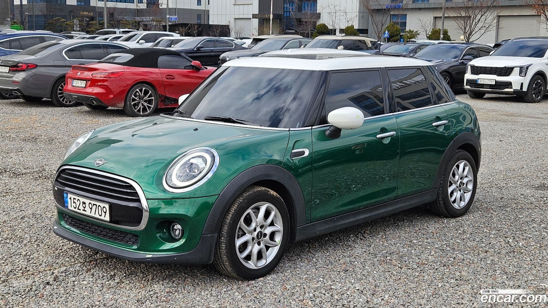 Main__Slider__Photo:Cooper Mini 2020.11-0