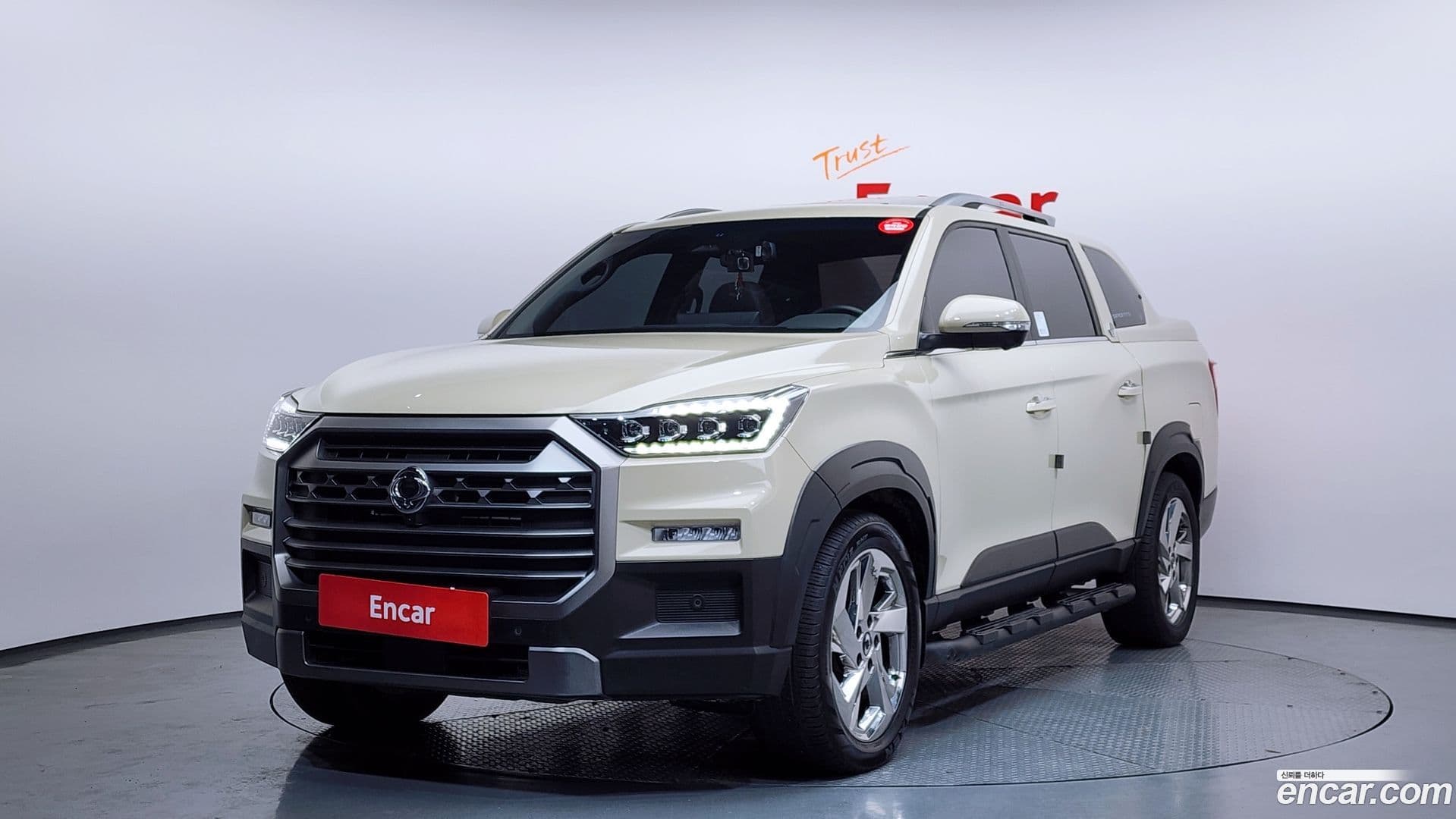 Main__Slider__Photo:Rexton KG Mobility 2024.0-0