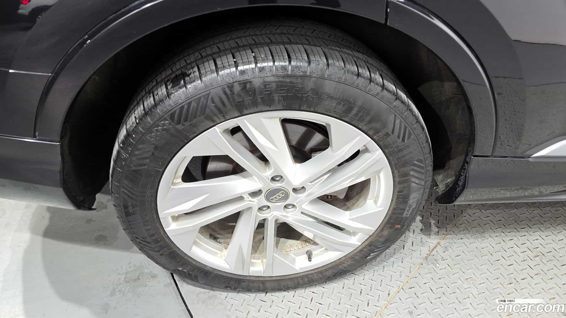 Q7 Audi 2021.6-OUTER-005