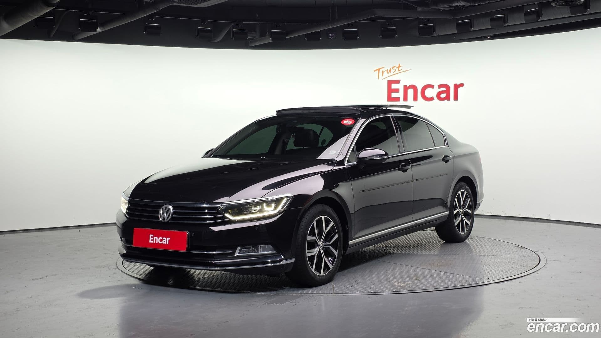 Main__Slider__Photo:Passat Volkswagen 2018.6-0