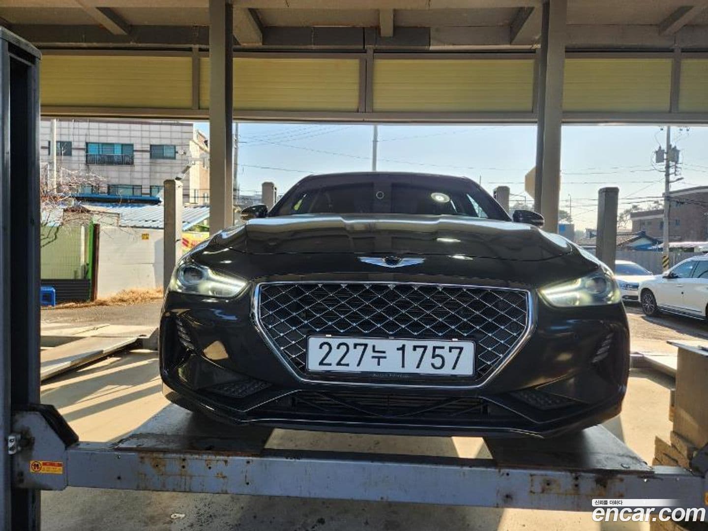 Main__Slider__Photo:G70 Genesis 2019.9-0