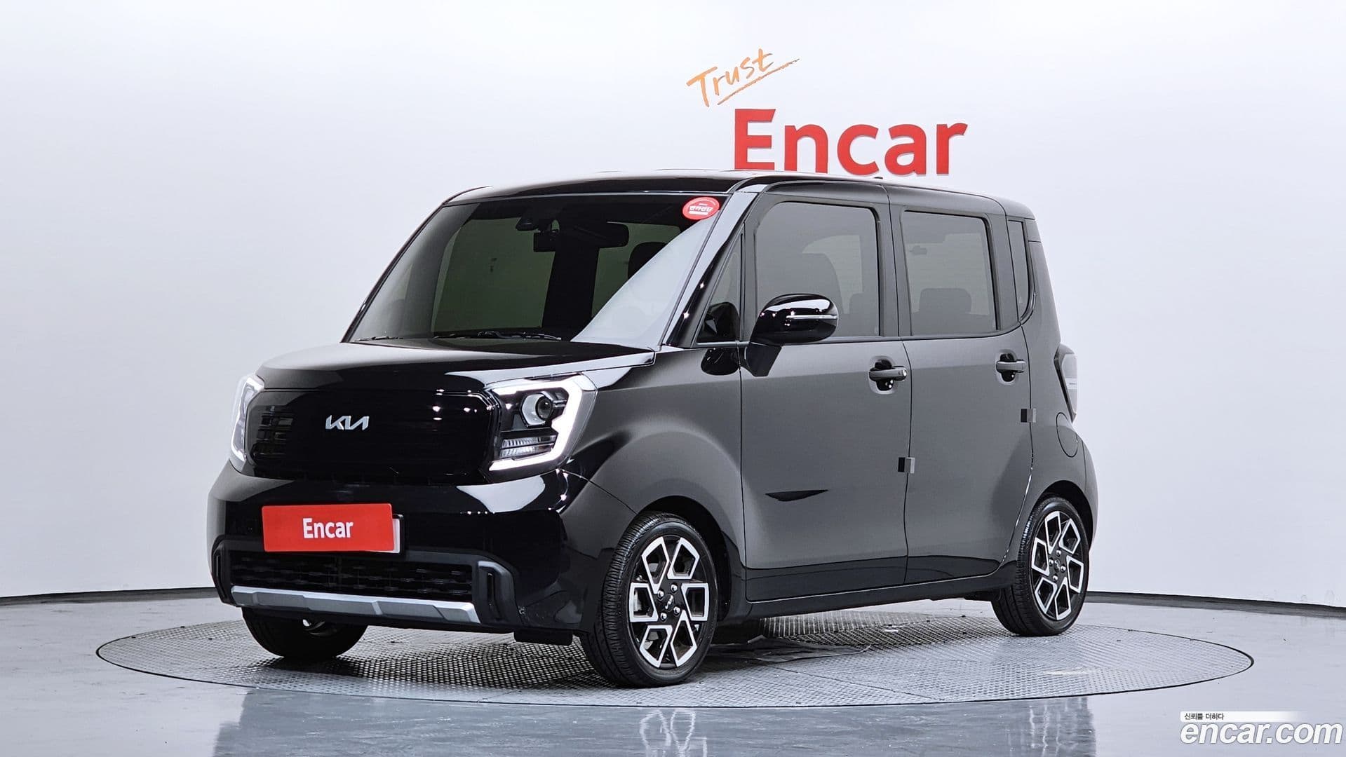 Main__Slider__Photo:RAY Kia 2024.7-0