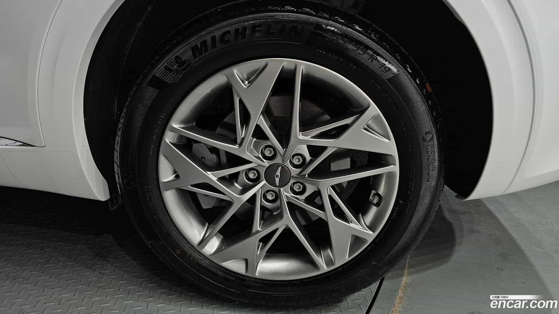 GV70 Genesis 2022.11-OUTER-005
