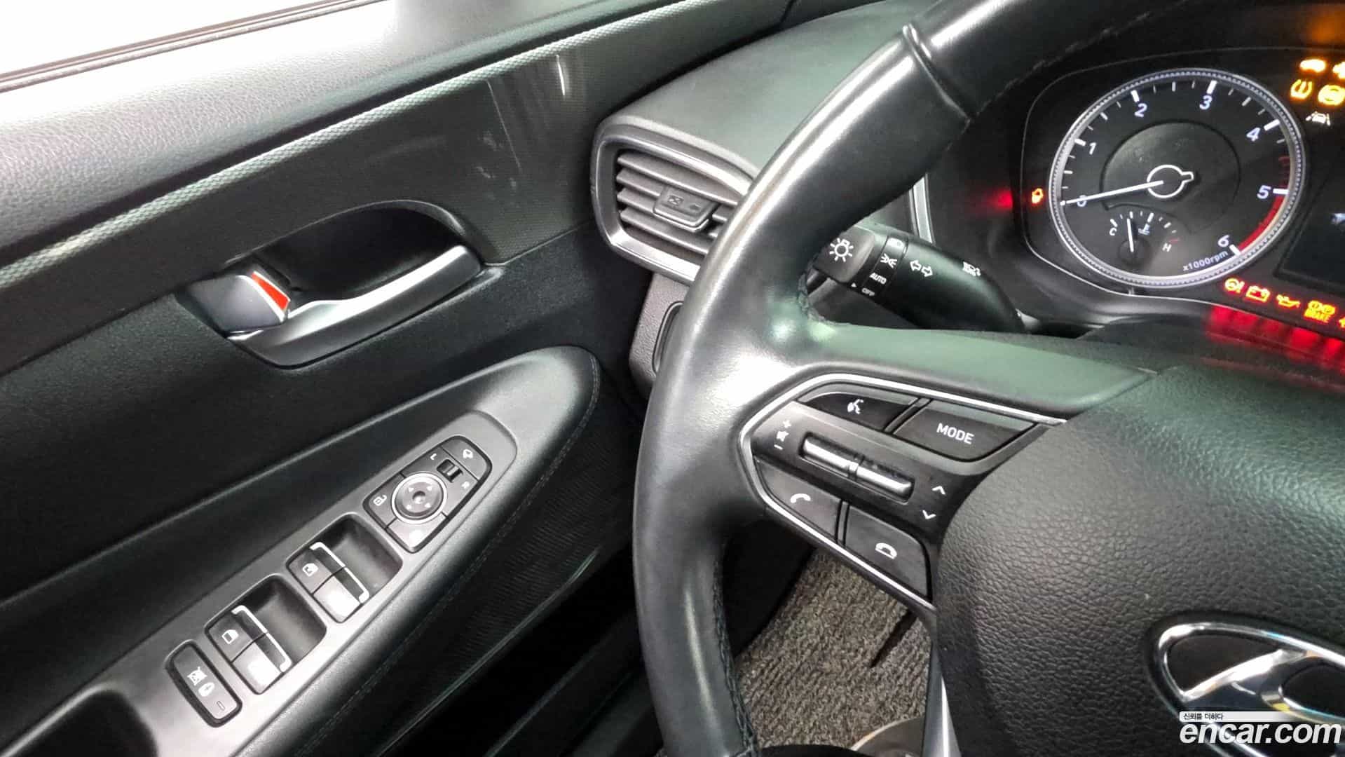 Santafe Hyundai 2019.0-OPTION-021