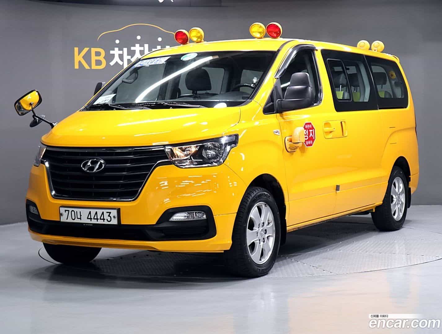 Starex Hyundai 2019.6-OUTER-001