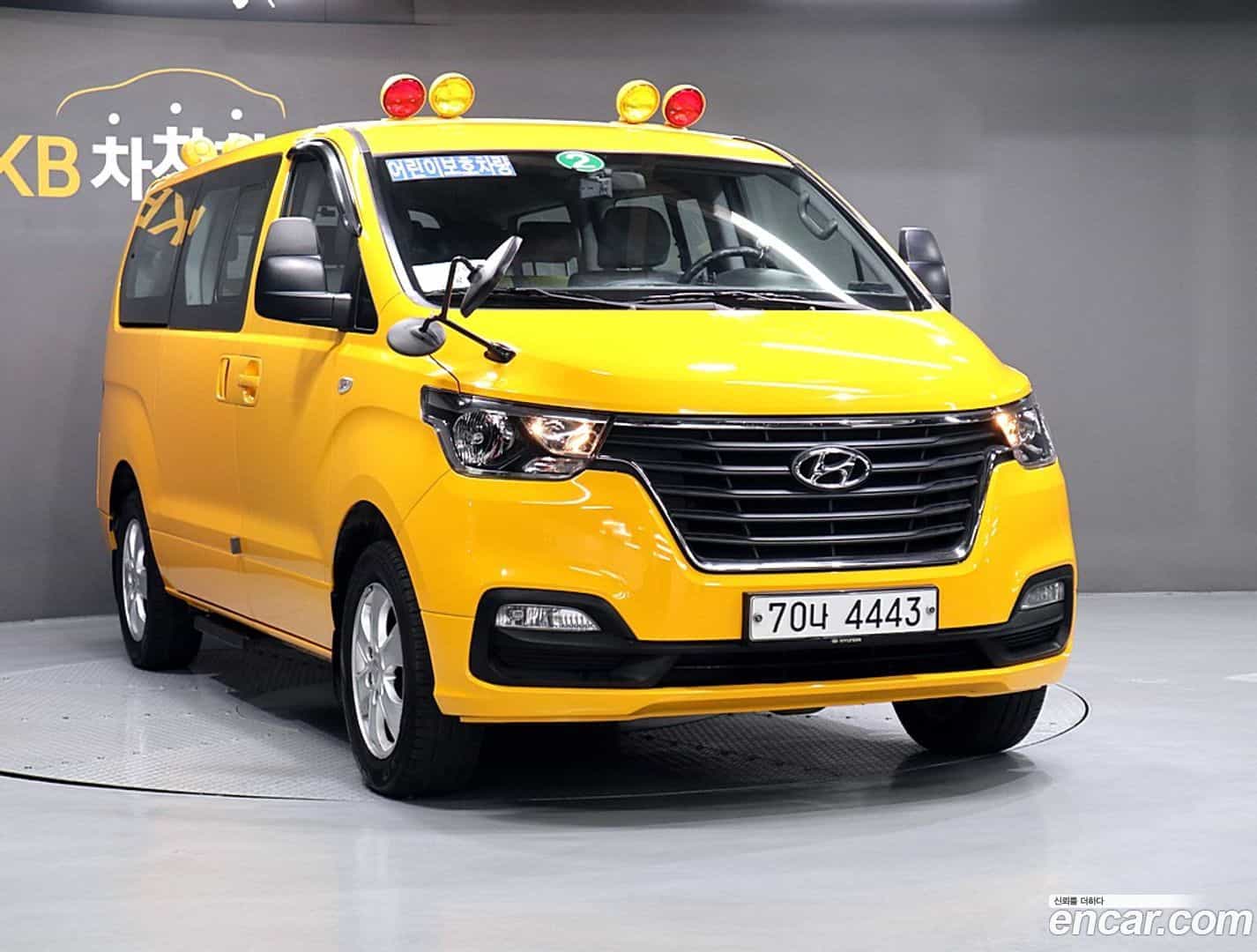 Starex Hyundai 2019.6-OUTER-002