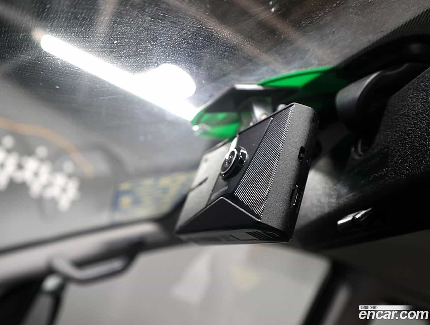Starex Hyundai 2019.6-OPTION-020