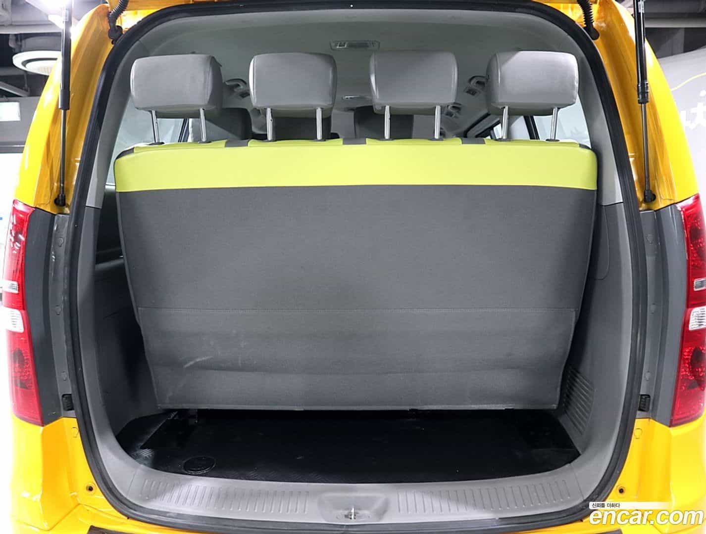 Starex Hyundai 2019.6-OPTION-023
