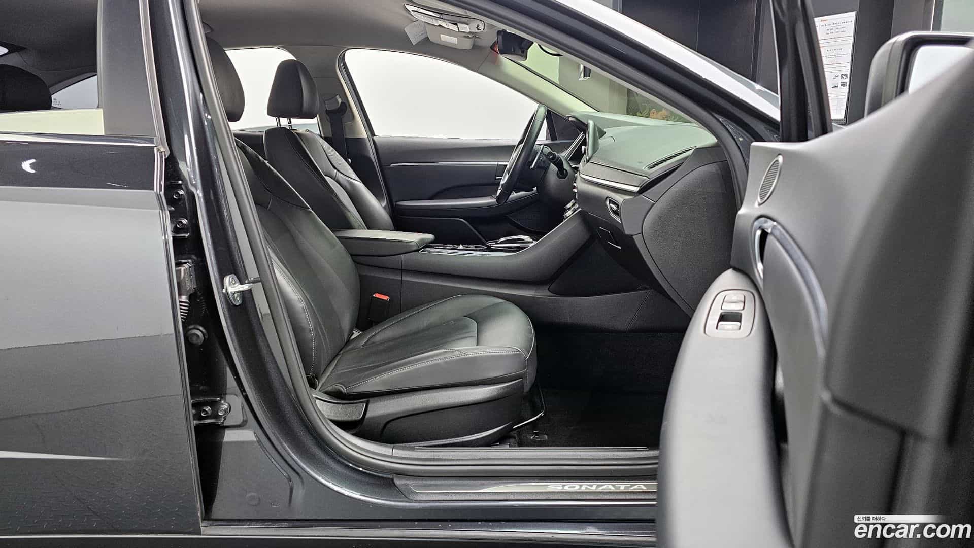 Sonata Hyundai 2020.6-INNER-010