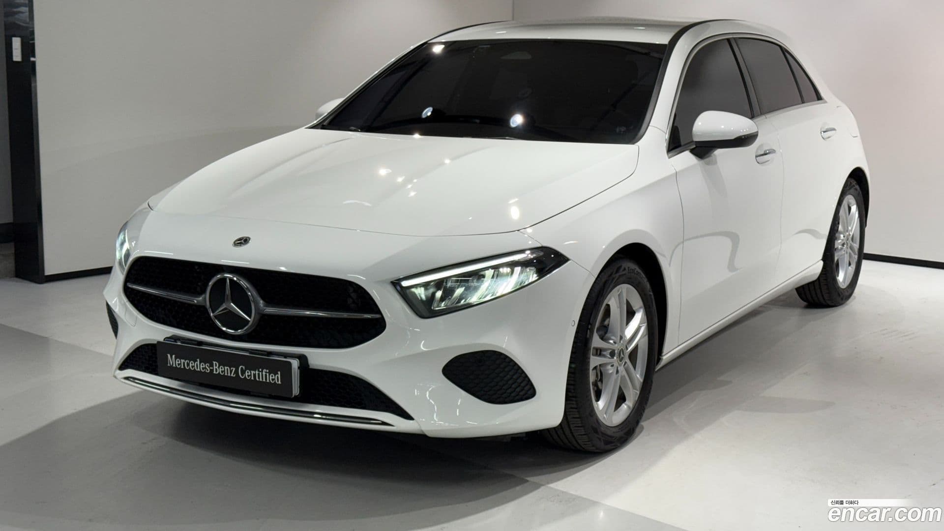 Main__Slider__Photo:A-Class Mercedes-Benz 2025.2-0