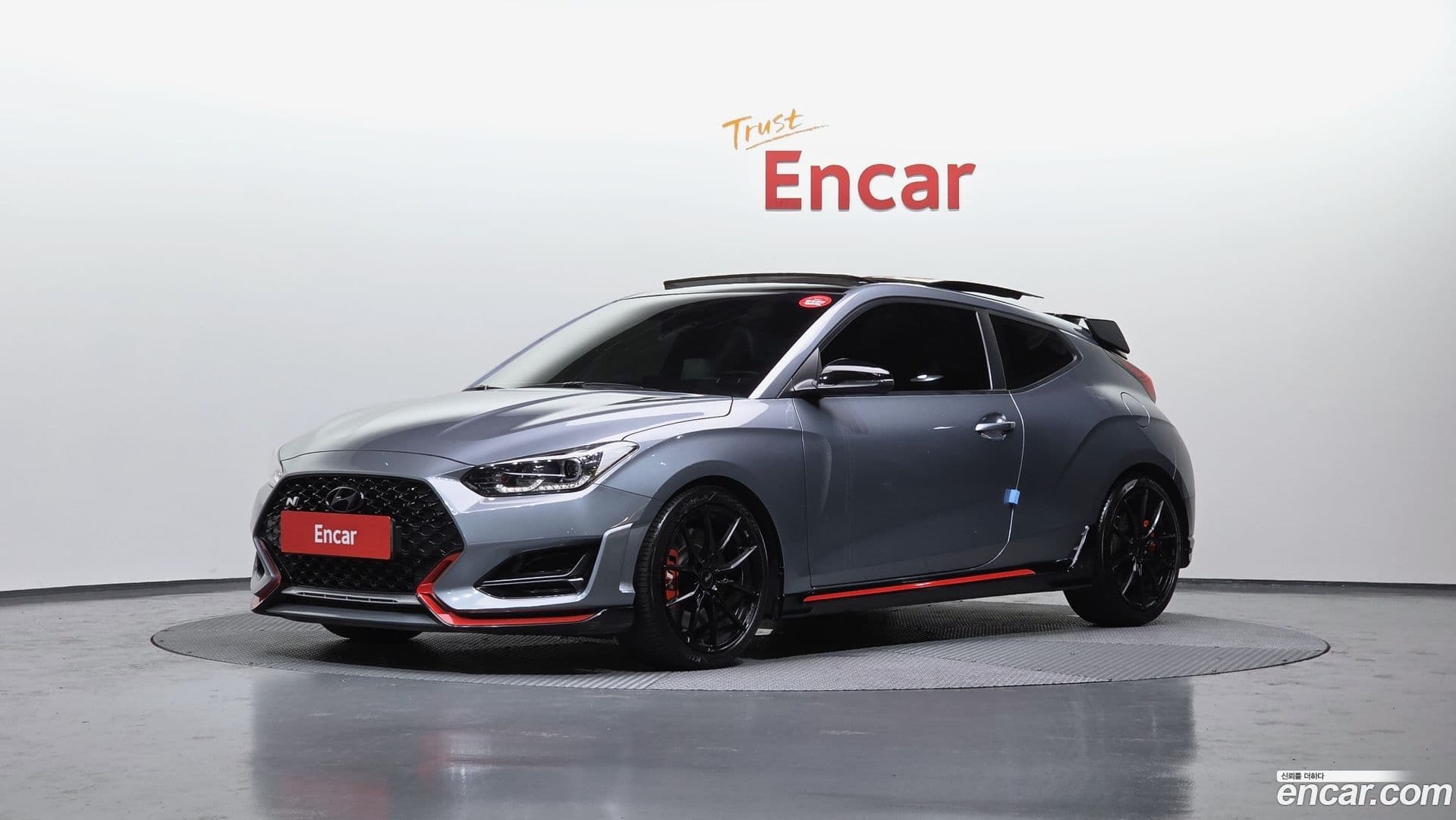 Main__Slider__Photo:Veloster Hyundai 2019.10-0