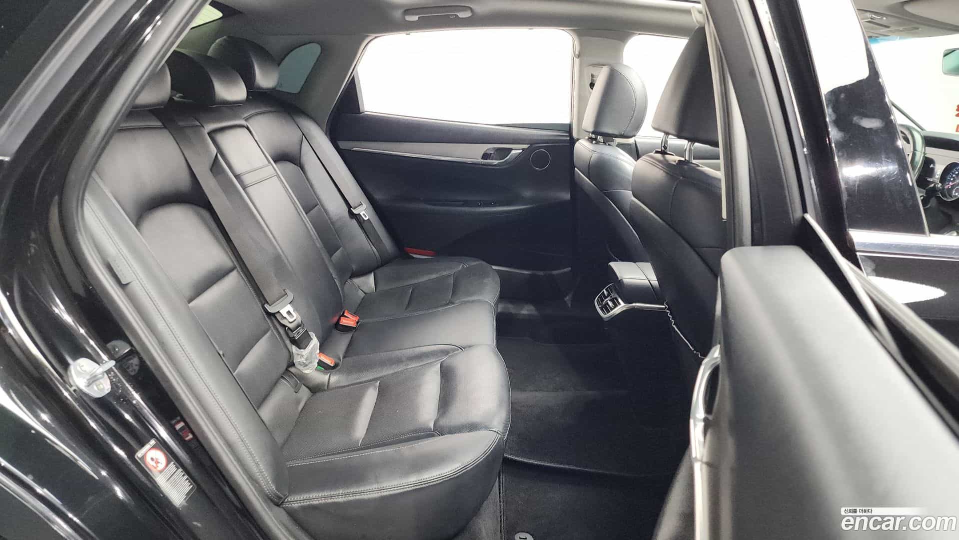 Grandeur Hyundai 2020.9-OPTION-016