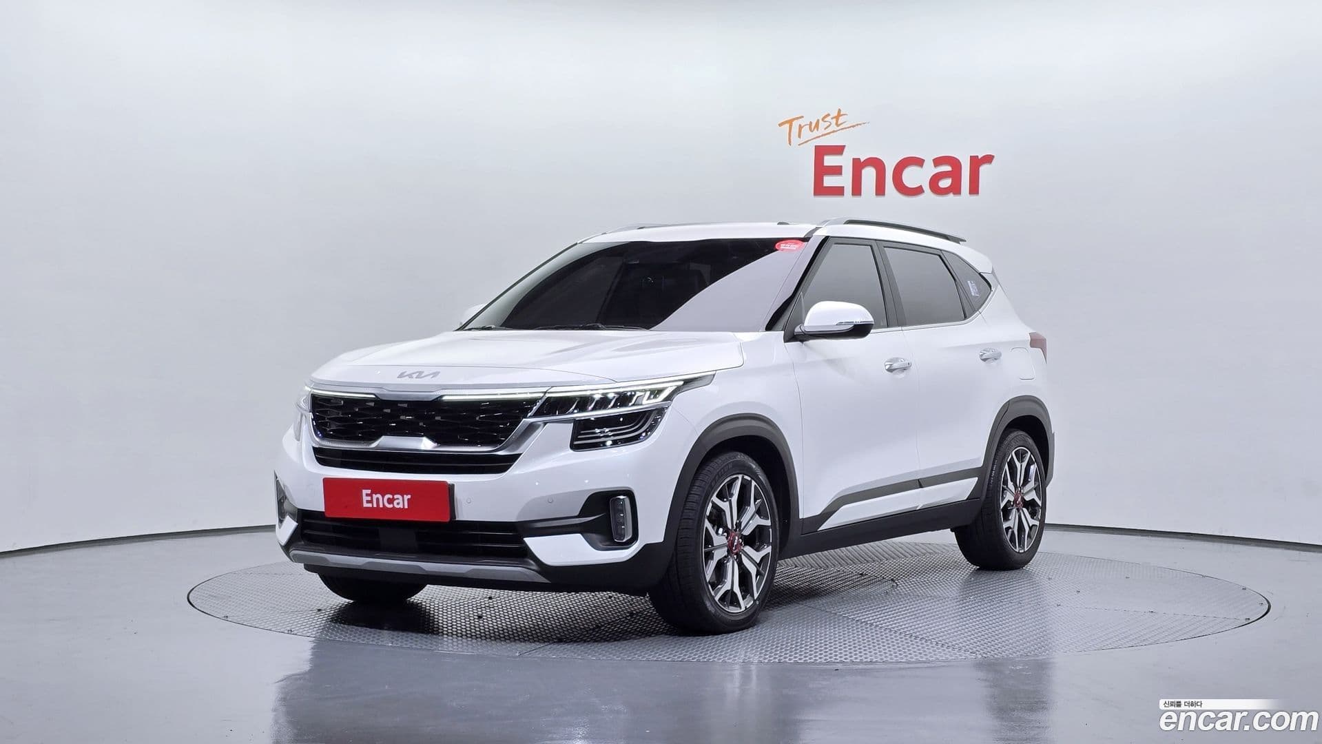 Main__Slider__Photo:Seltos Kia 2022.1-0