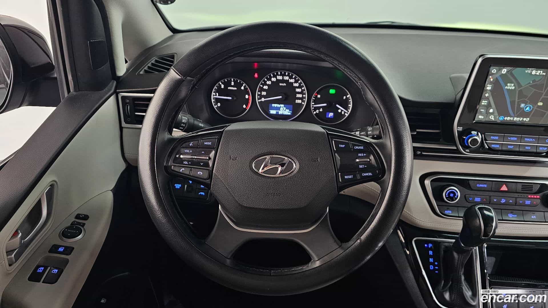 Starex Hyundai 2021.0-OPTION-017