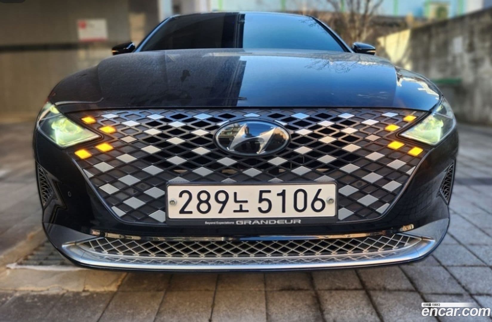 Main__Slider__Photo:Grandeur Hyundai 2020.9-0
