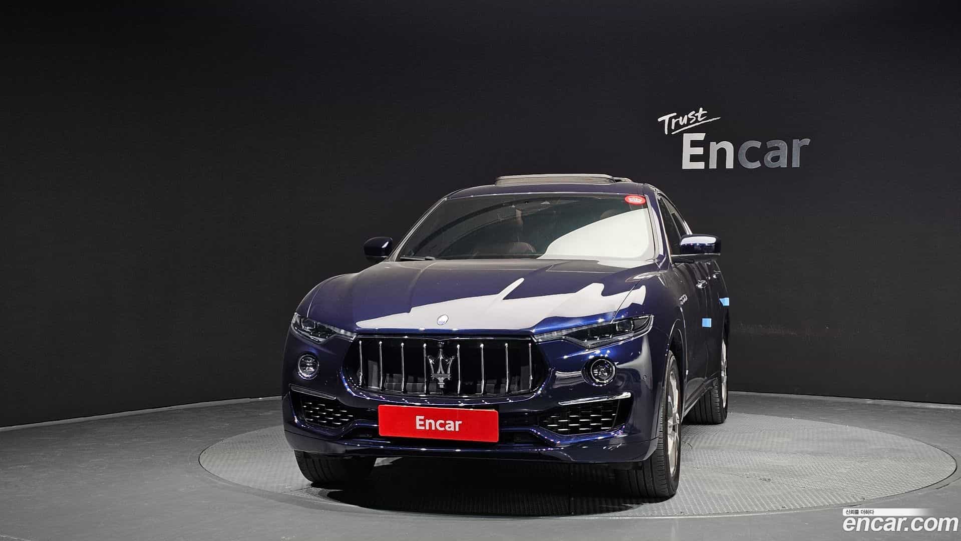 Levante Maserati 2020.11-OUTER-003